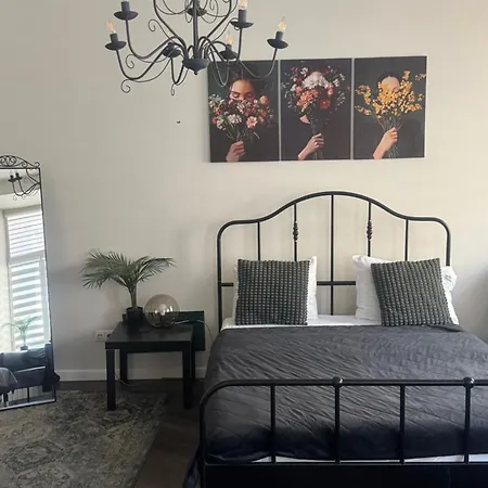 Apartment Center